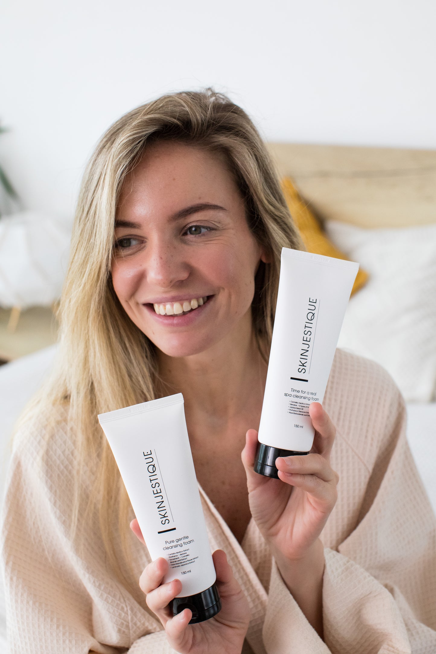 Pure gentle cleansing foam